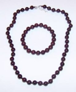 Bratara cu cristale de granat, pe elastic