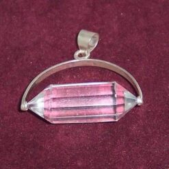 Pandantiv din argint cu cristal de stanca