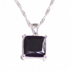 Pandant din argint cu onix pe lant din argint