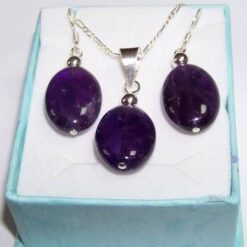 Set de bijuterii din argint si ametist