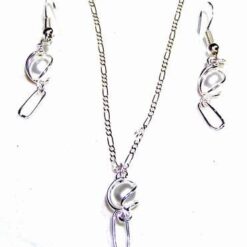 Pandantiv placat cu aur de 14k, pe lantisor