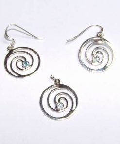 Spirala Reiki din argint cu topaz blu,pe lantisor din argint