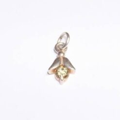 Bratara din argint cu cristal de olivina si spirala Reiki