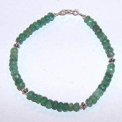 Bratara din cristale de smarald cu inchizatoare din argint