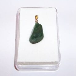 Colier din nefrit, pe siret verde