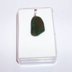 Colier din nefrit, pe siret verde