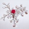 Brosa din metal nobil cu cristal de stanca