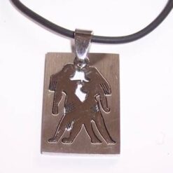 Set din metal nobil cu cristale de hematit