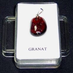 Inel din argint si cristal de granat