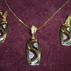 Set de bijuterii placate cu aur de 14k