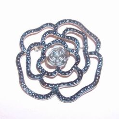 Brosa placata cu Trandafirul Fericirii